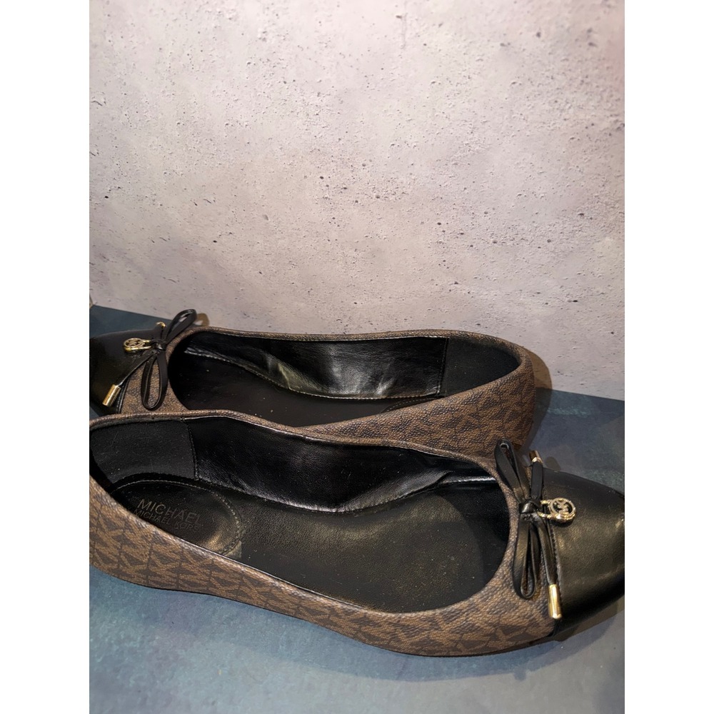 Michael Kors Fulton Ballet Flats Brown Black Logo Print Cap Toe Bow Shoes